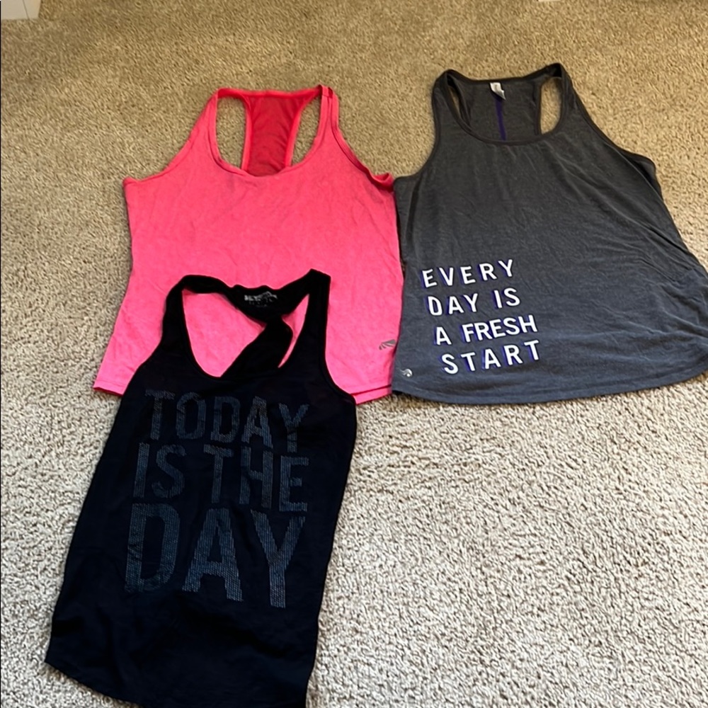 Work out tops